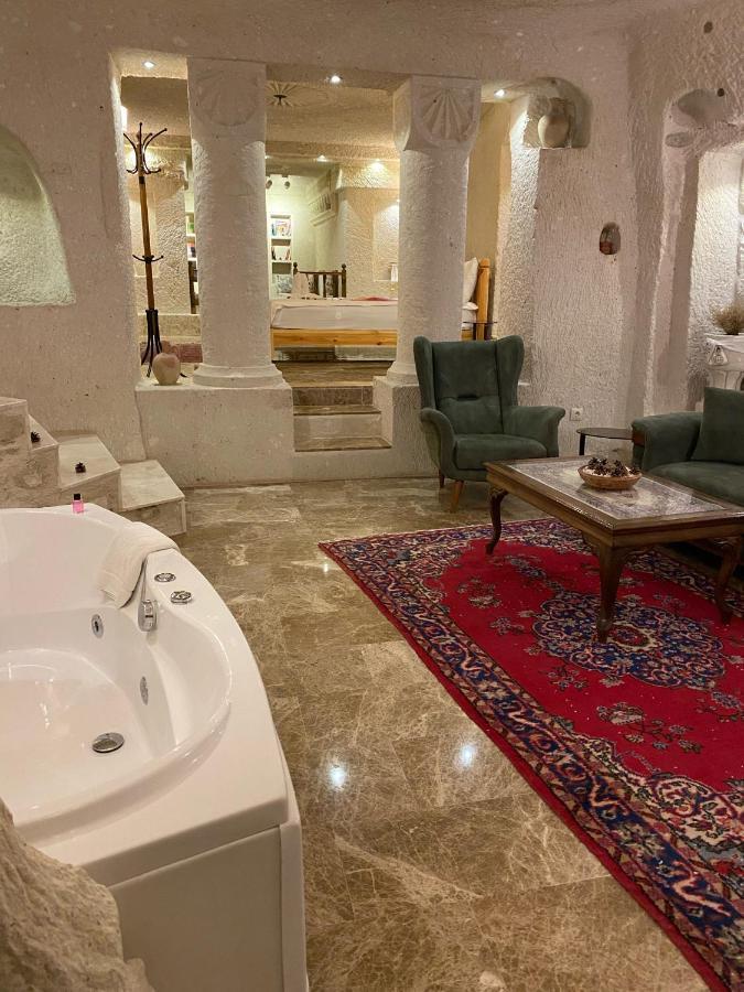 Abu Hayat Cave Suites أورتاحصار المظهر الخارجي الصورة